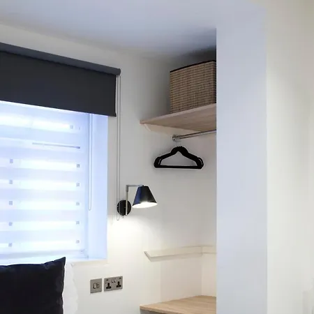 Blackbird Accommodation And Luxury Apartments Room 12 Blackpool Exterior photo