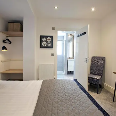 Blackbird Accommodation And Luxury Apartments Room 12 Blackpool Exterior photo